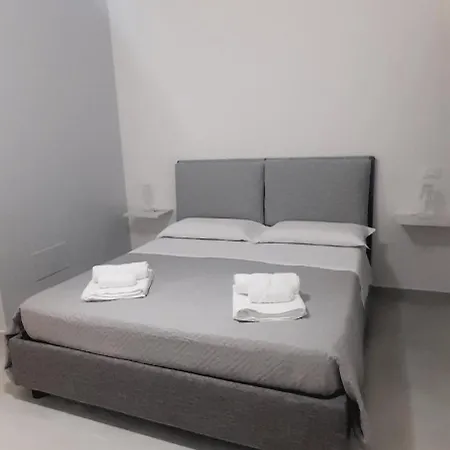 1 Terranova Guest house